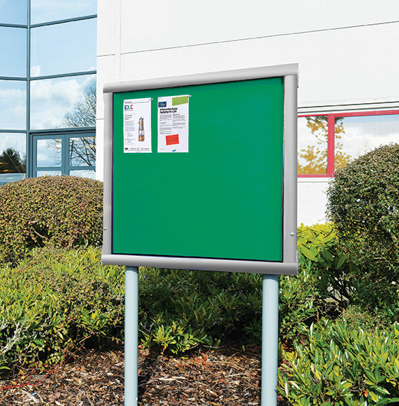 WeatherShield Freestanding Outdoor Showcase (Surface Mounted)