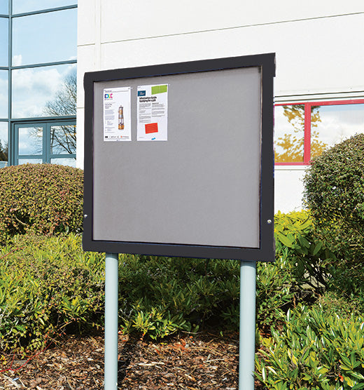WeatherShield Freestanding Outdoor Showcase (Surface Mounted)